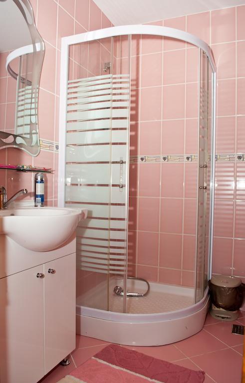 Casa Lidia Otel Lepşa Oda fotoğraf
